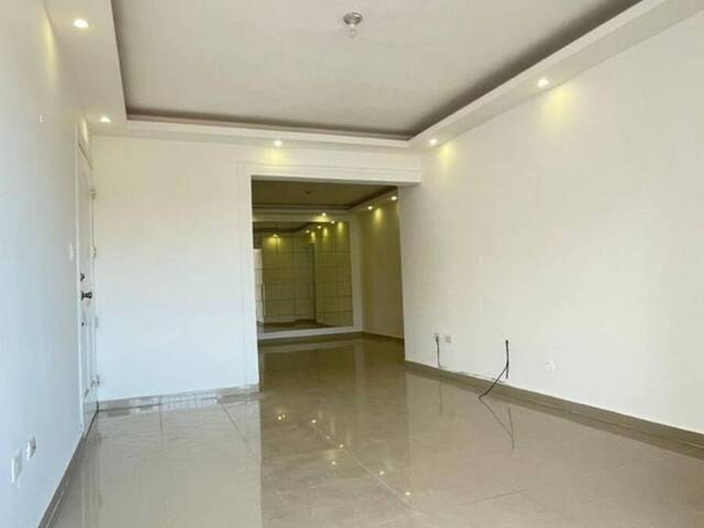 #77 - Departamento para Venta en Santo Domingo Este - Santo Domingo - 2